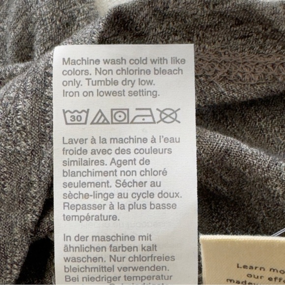 Whisper Cotton V-Neck Pocket Tank Size Small - Picture 7 of 11